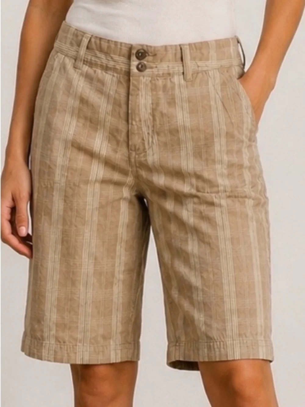 Patagonia Organic Cotton Plaid Bermuda Shorts Size 8 Plaid Tan Brown